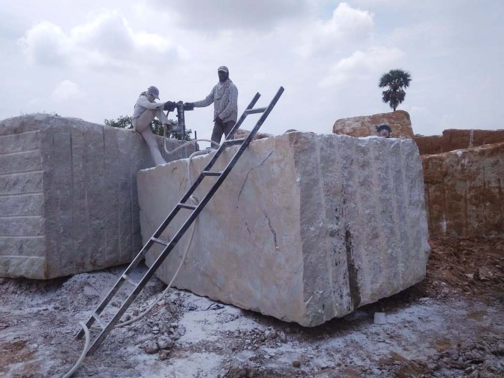 Mỏ đá Granite ở Ấn Độ